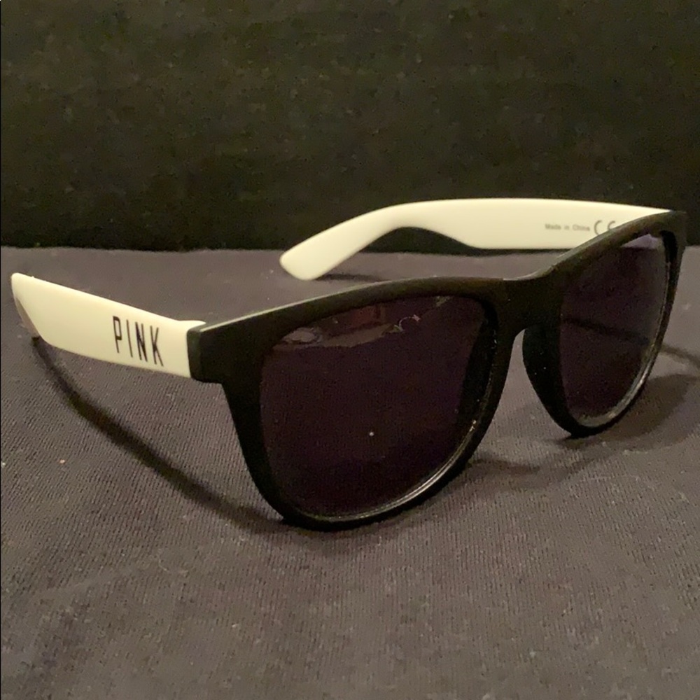 VS PINK sunglasses